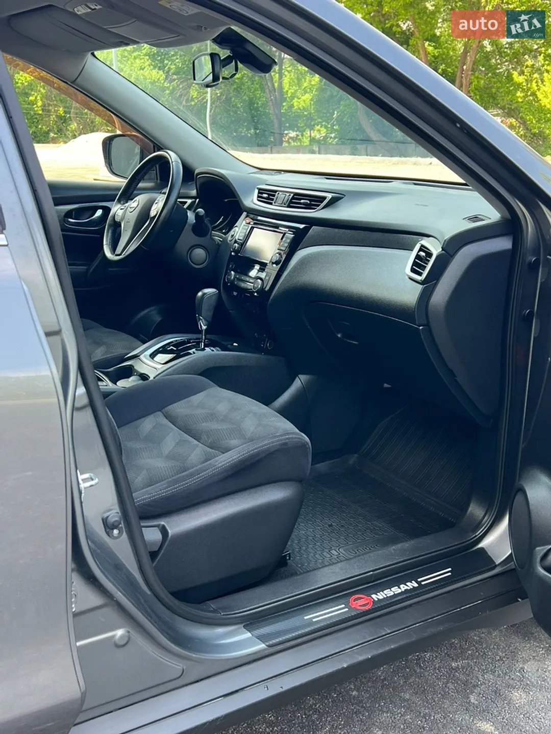 2017 Nissan X-Trail - мініатюра 29