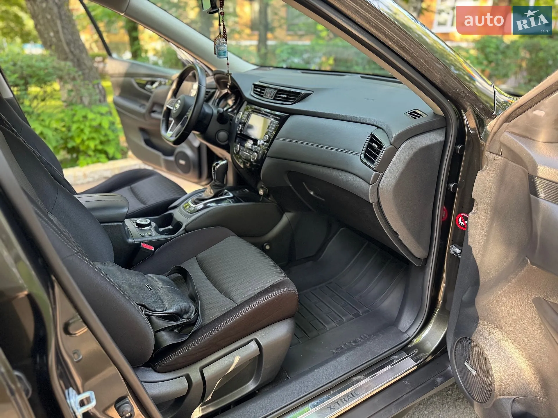 2017 Nissan X-Trail - мініатюра 9