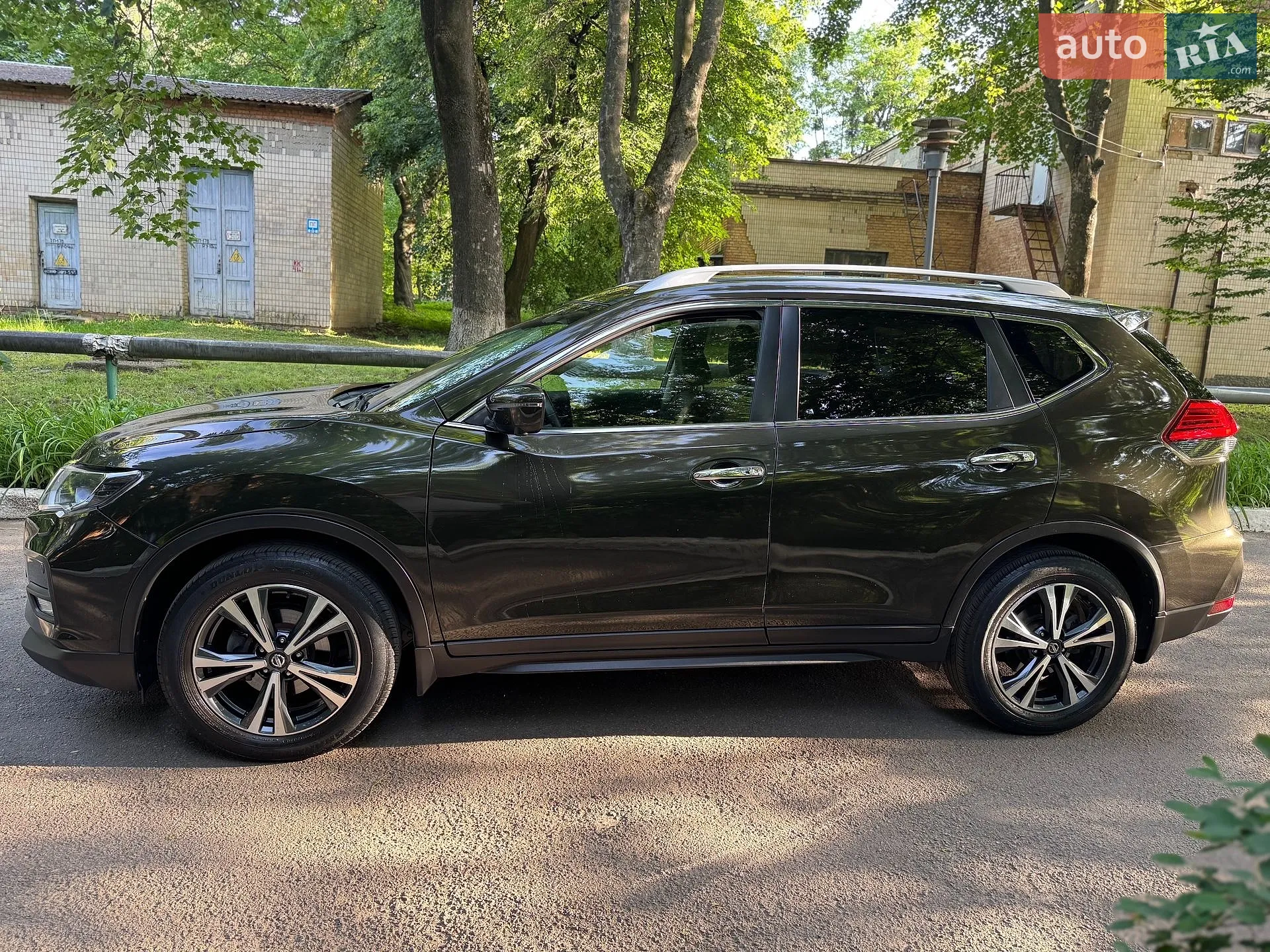 2017 Nissan X-Trail - мініатюра 3