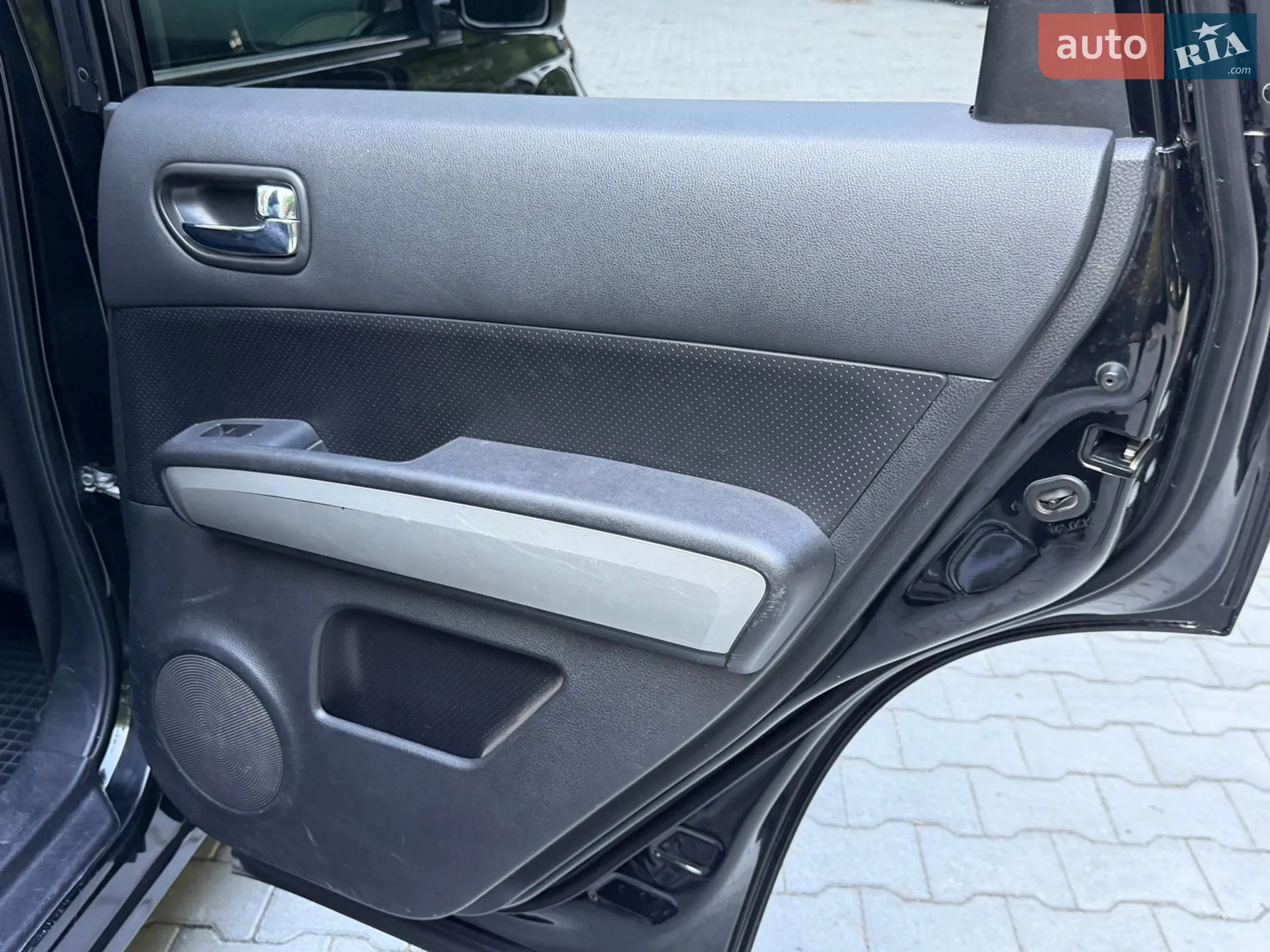 2011 Nissan X-Trail - мініатюра 48