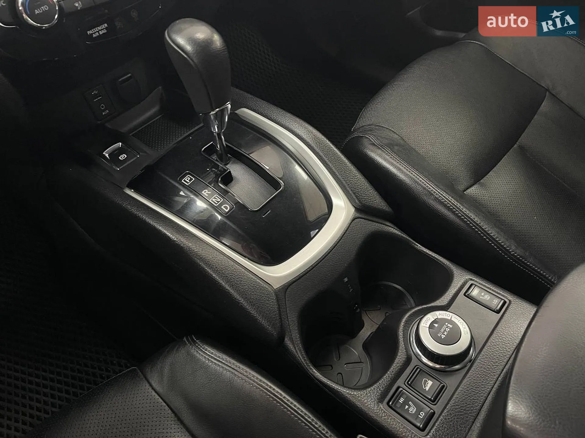 2017 Nissan X-Trail - мініатюра 31