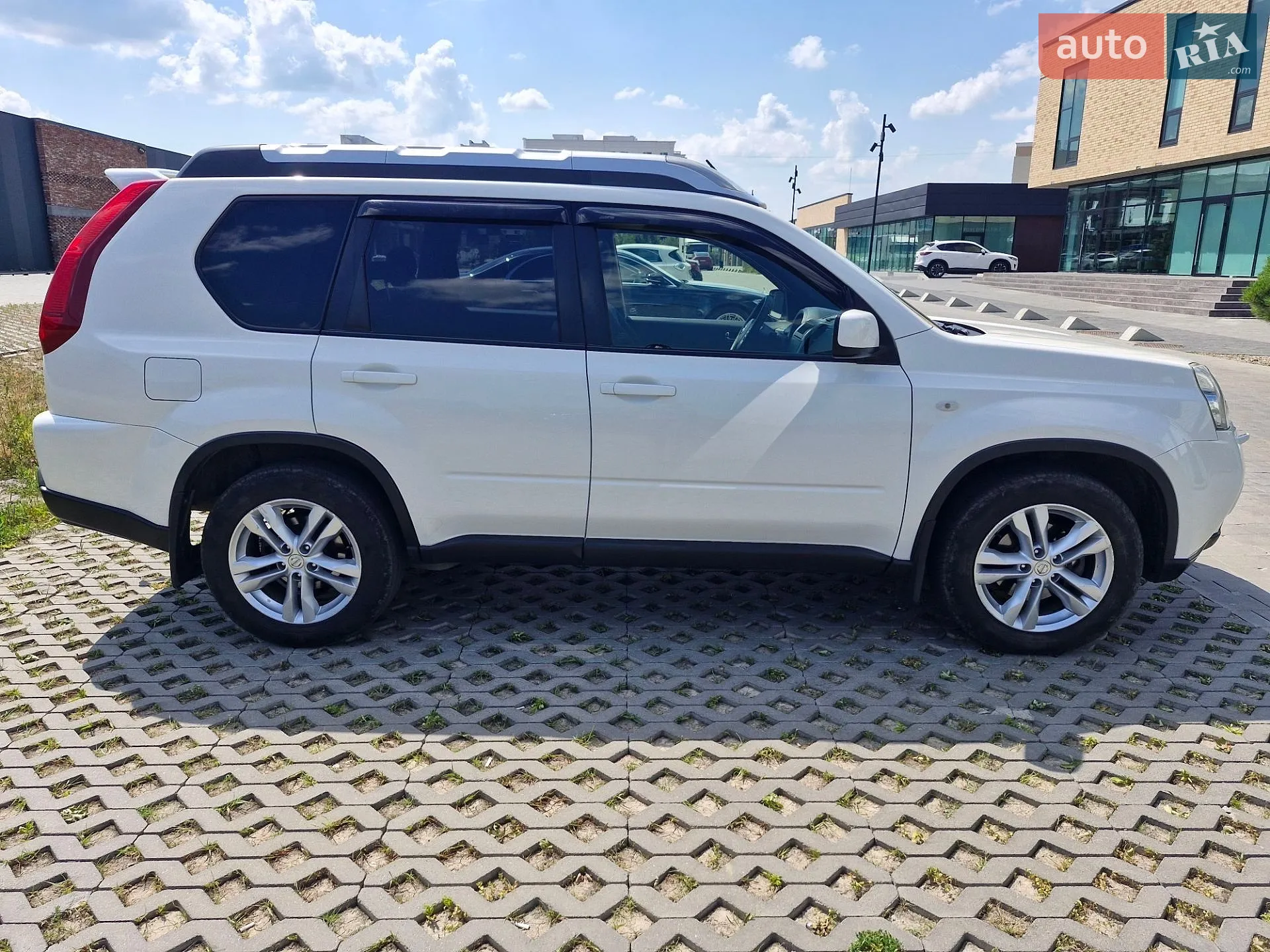 2013 Nissan X-Trail - мініатюра 10