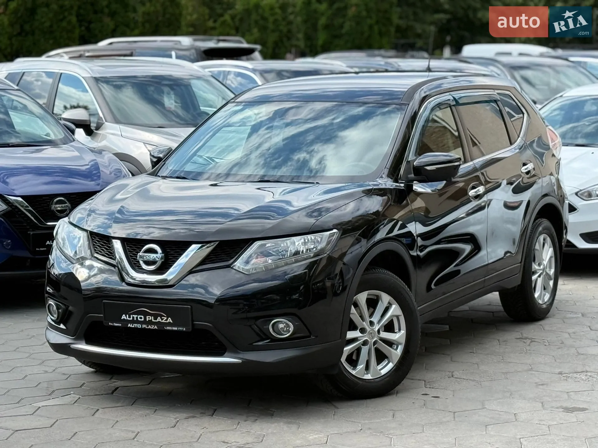 2016 Nissan X-Trail - мініатюра 16