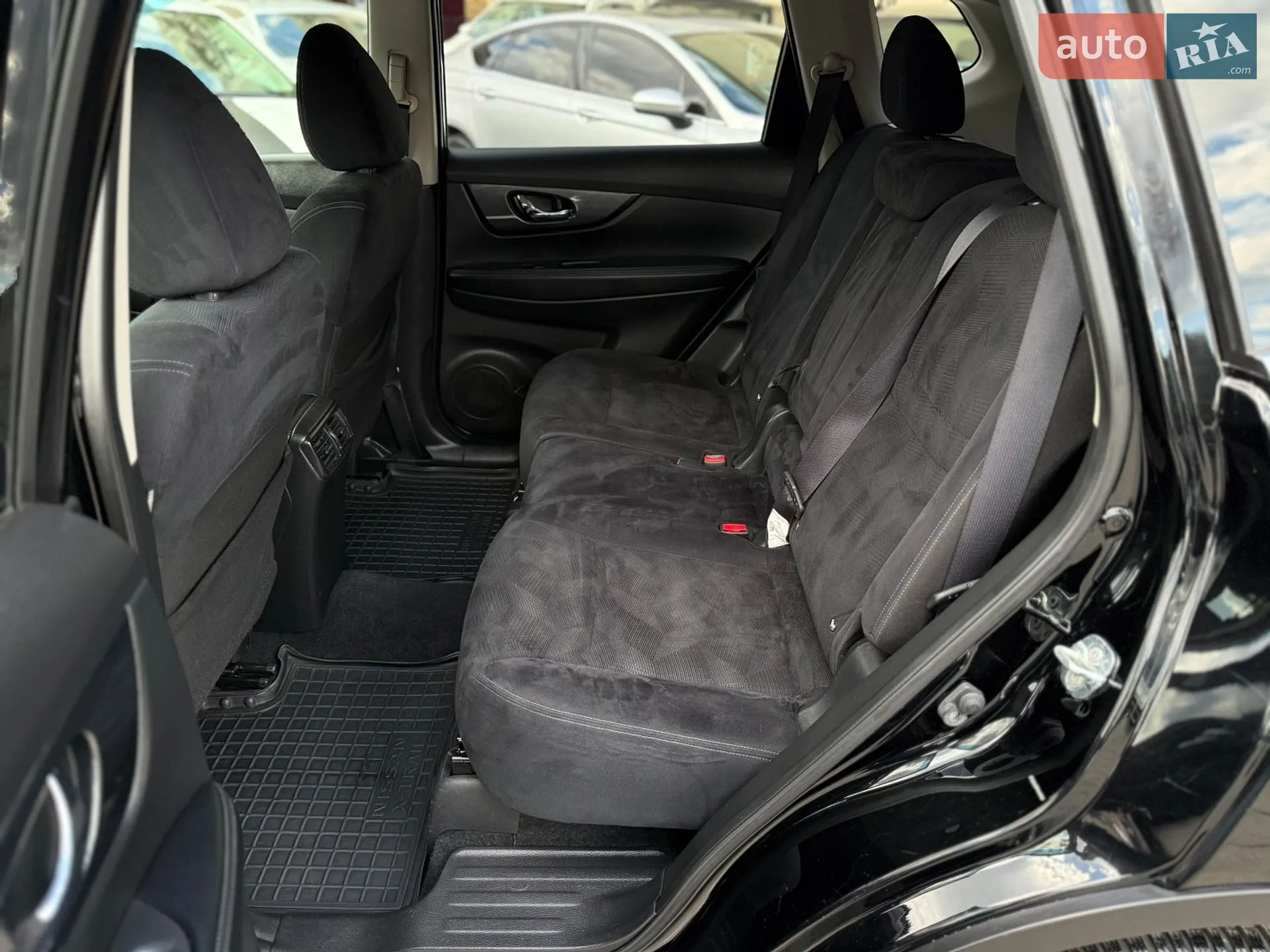 2016 Nissan X-Trail - мініатюра 32