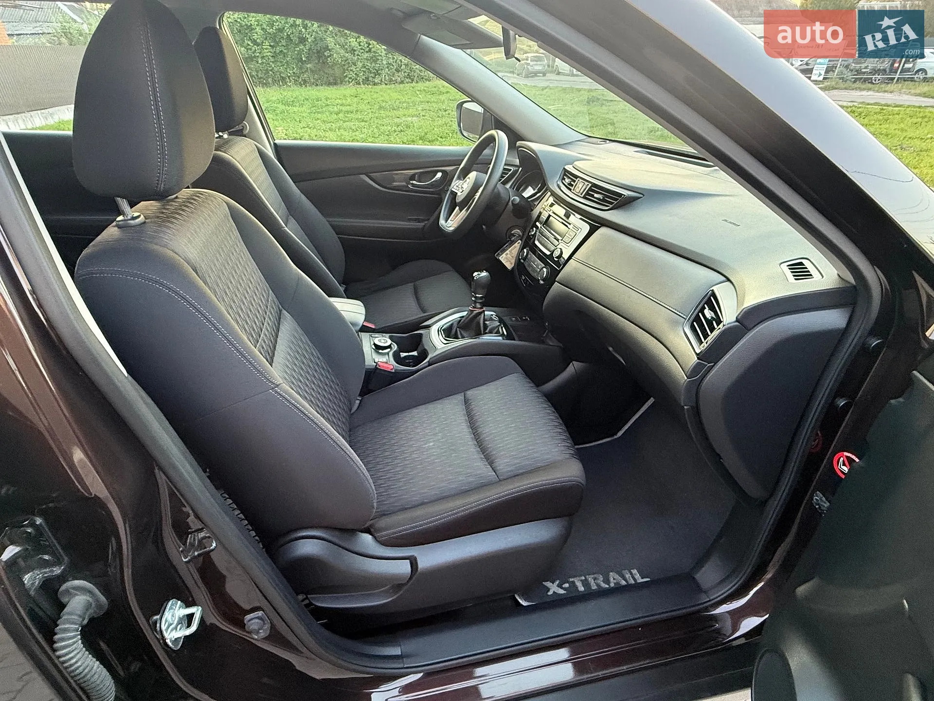 2017 Nissan X-Trail - мініатюра 21