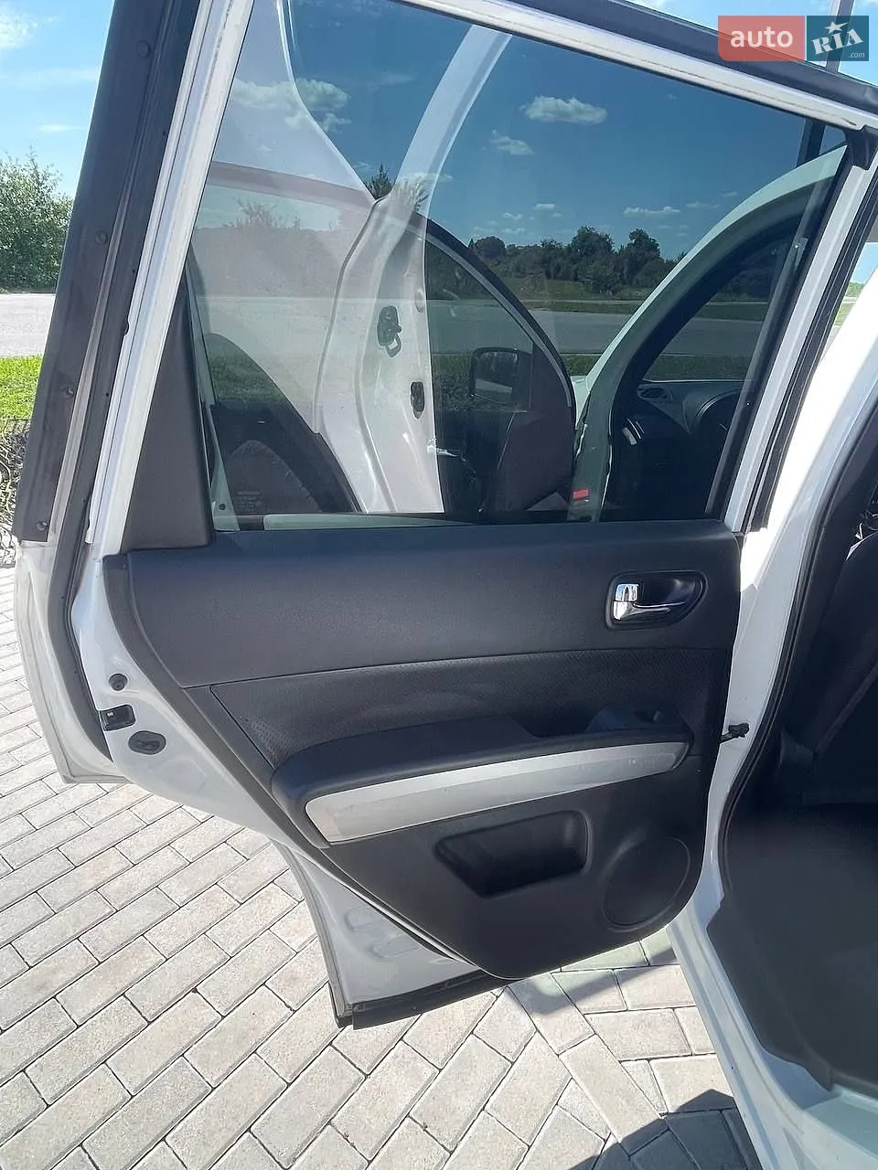 2010 Nissan X-Trail - мініатюра 14