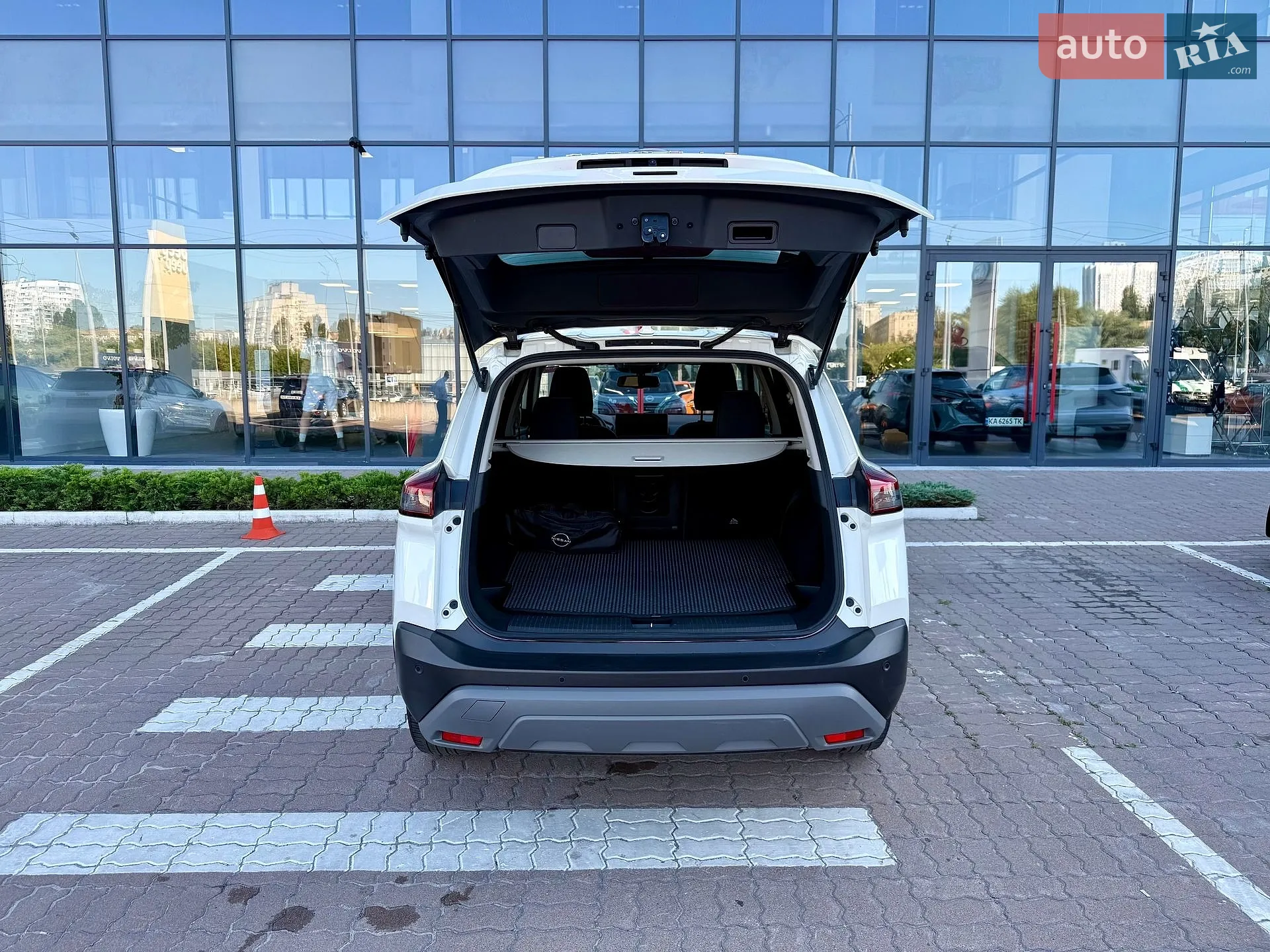 2023 Nissan X-Trail - мініатюра 9