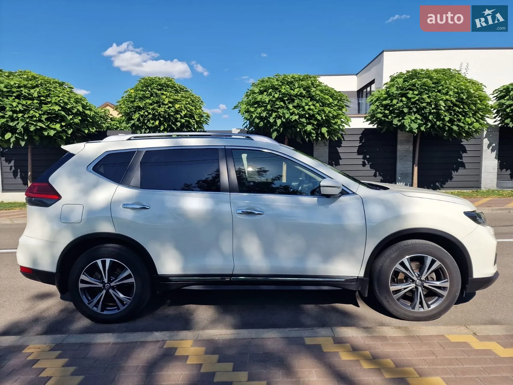 2017 Nissan X-Trail - мініатюра 3