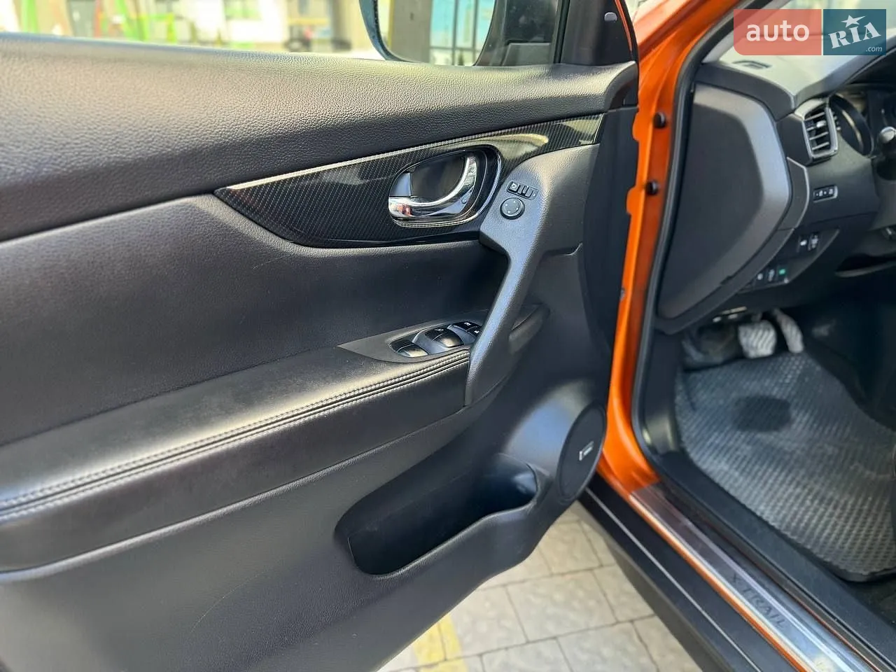 2017 Nissan X-Trail - мініатюра 24