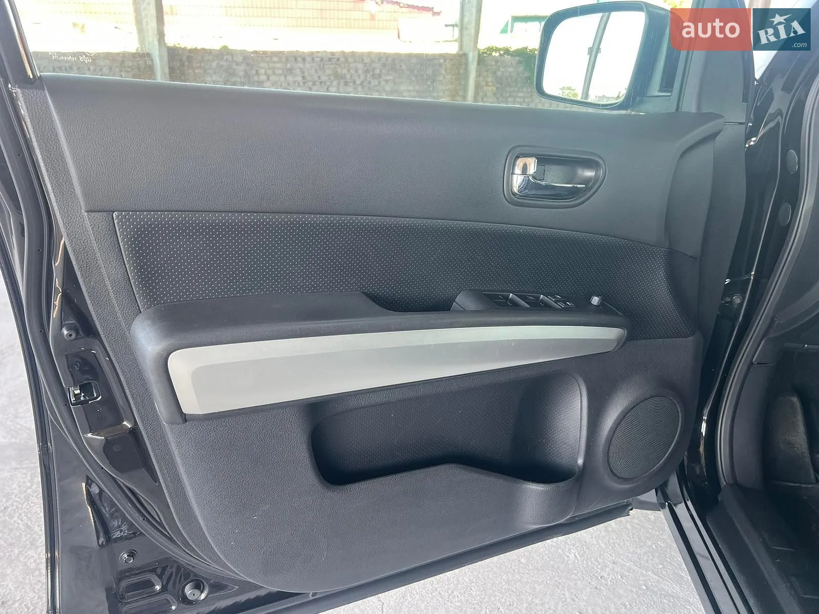 2011 Nissan X-Trail - мініатюра 27