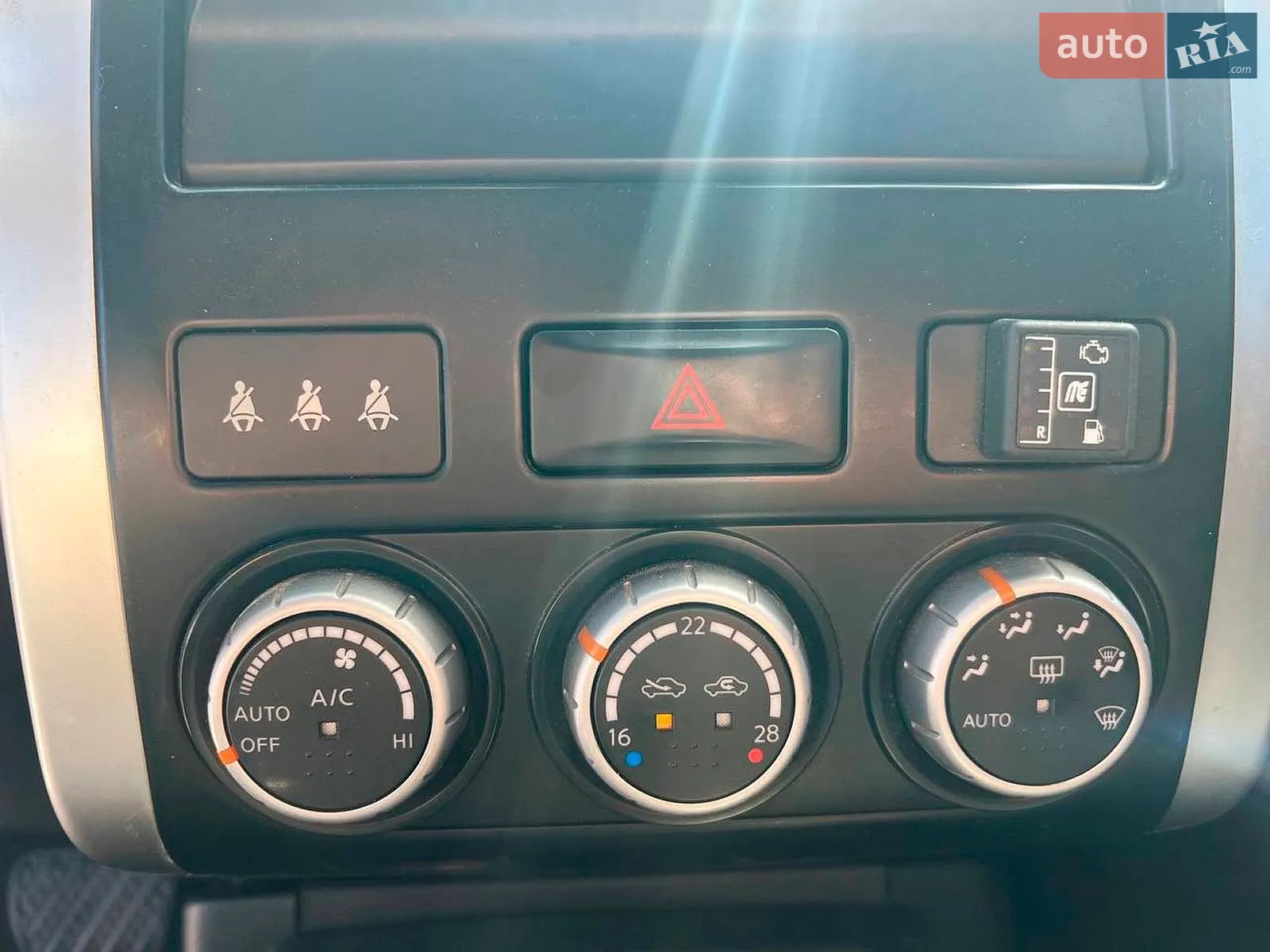 2011 Nissan X-Trail - мініатюра 31