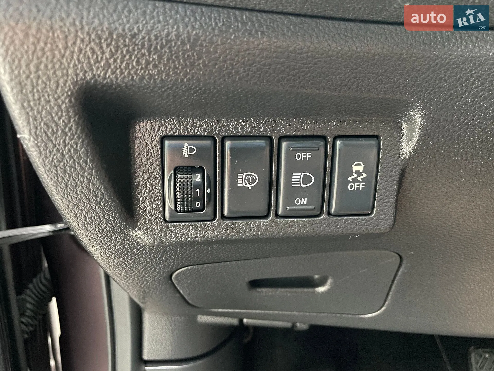 2011 Nissan X-Trail - мініатюра 88