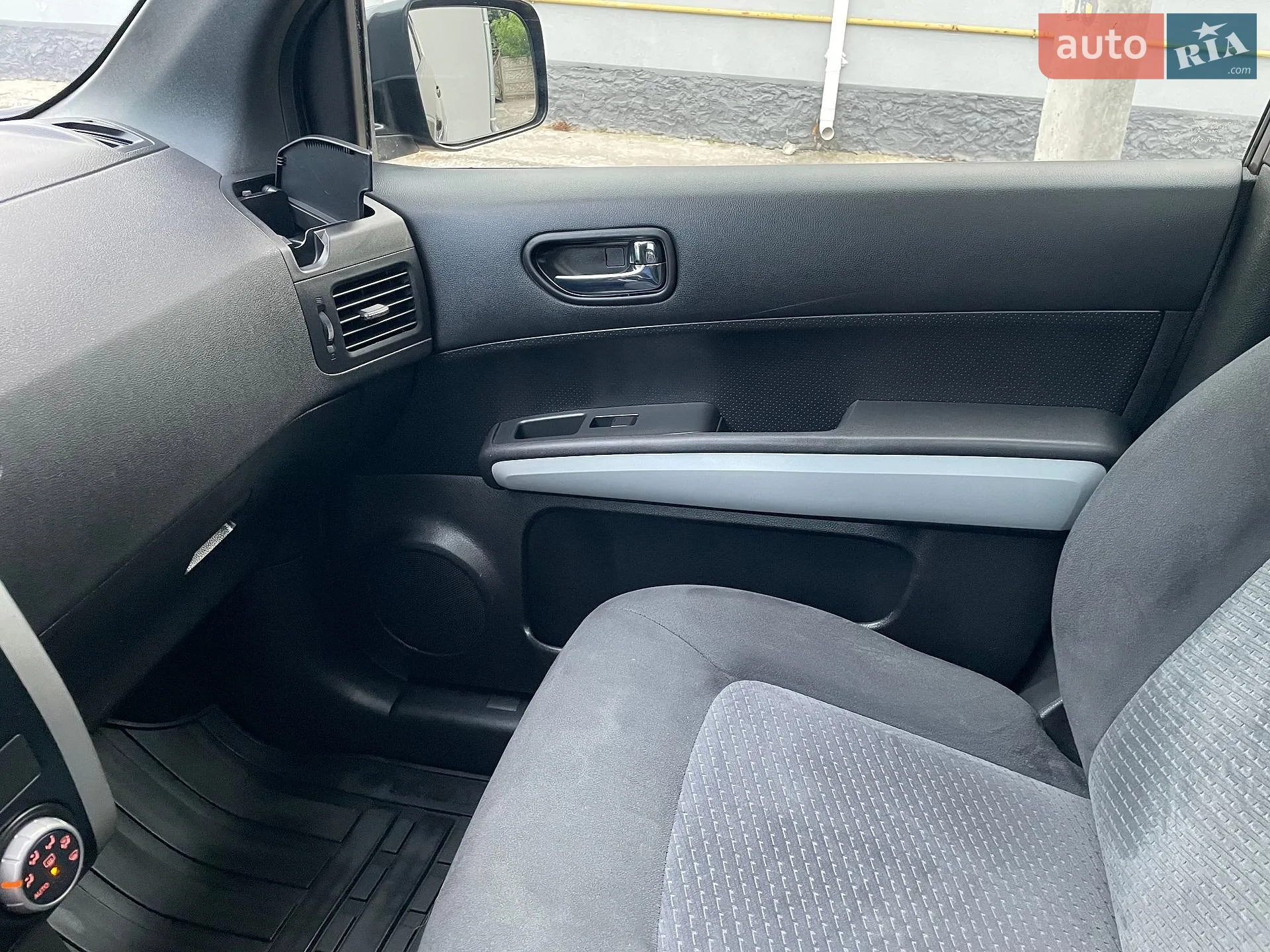 2011 Nissan X-Trail - мініатюра 101