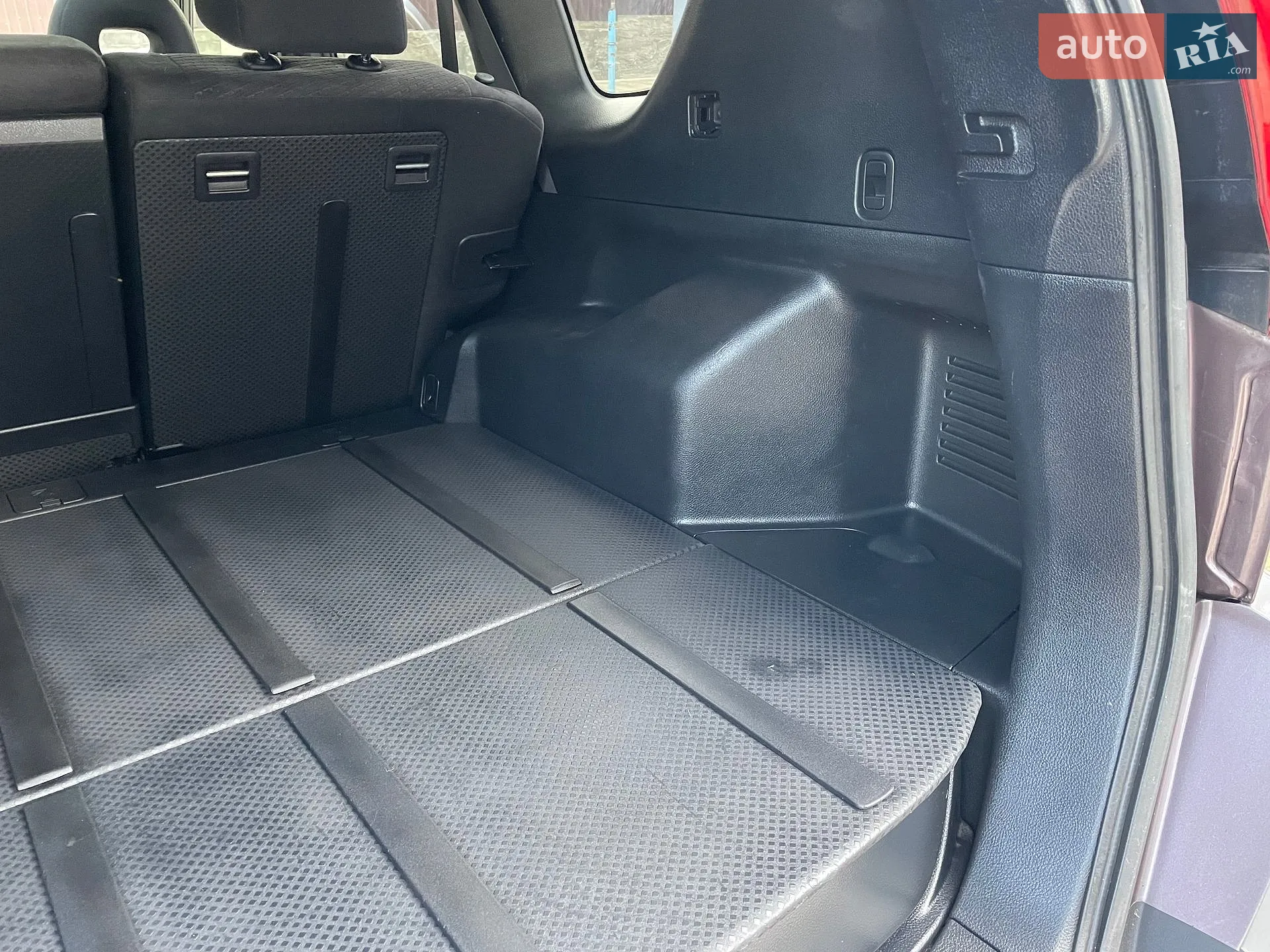 2011 Nissan X-Trail - мініатюра 158