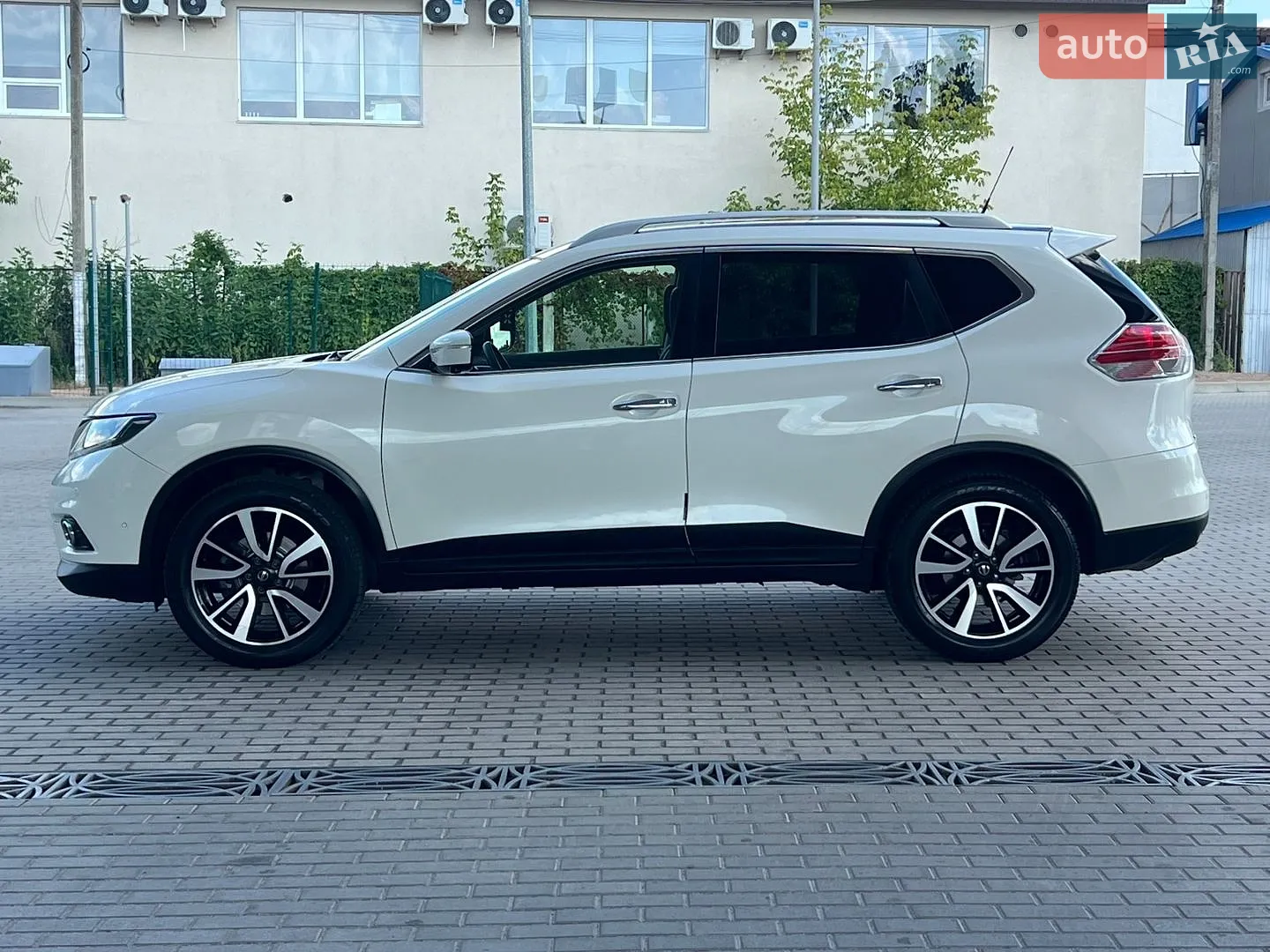 2017 Nissan X-Trail - мініатюра 8