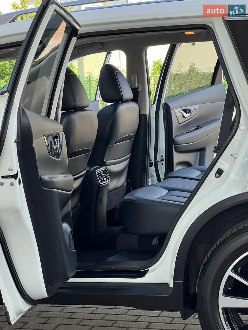 2017 Nissan X-Trail - мініатюра 32