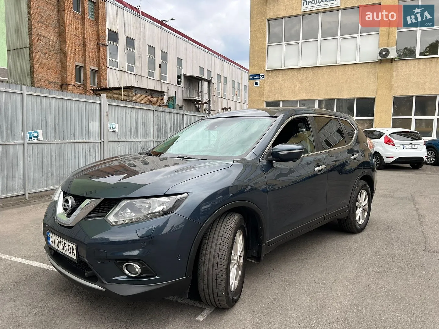 2015 Nissan X-Trail - мініатюра 2