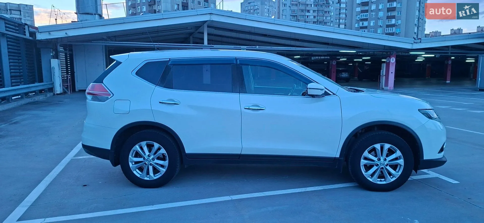 2015 Nissan X-Trail - мініатюра 5