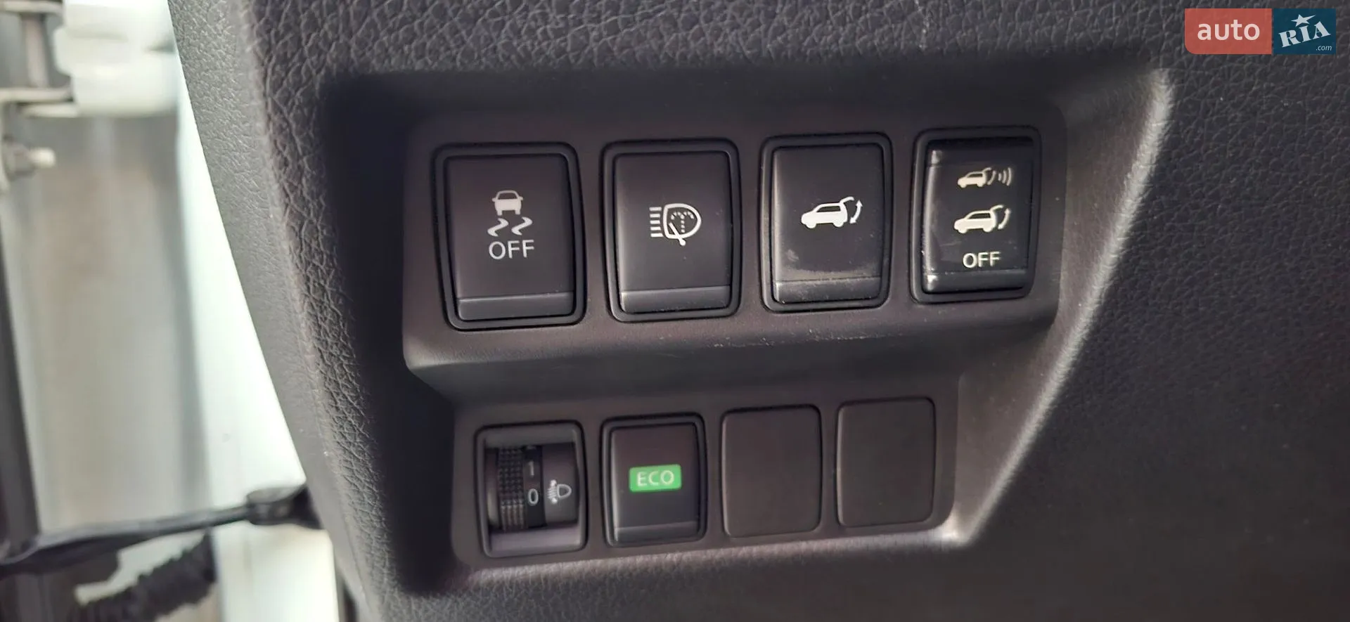 2015 Nissan X-Trail - мініатюра 14