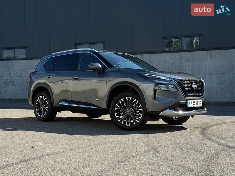 Nissan X-Trail 2025