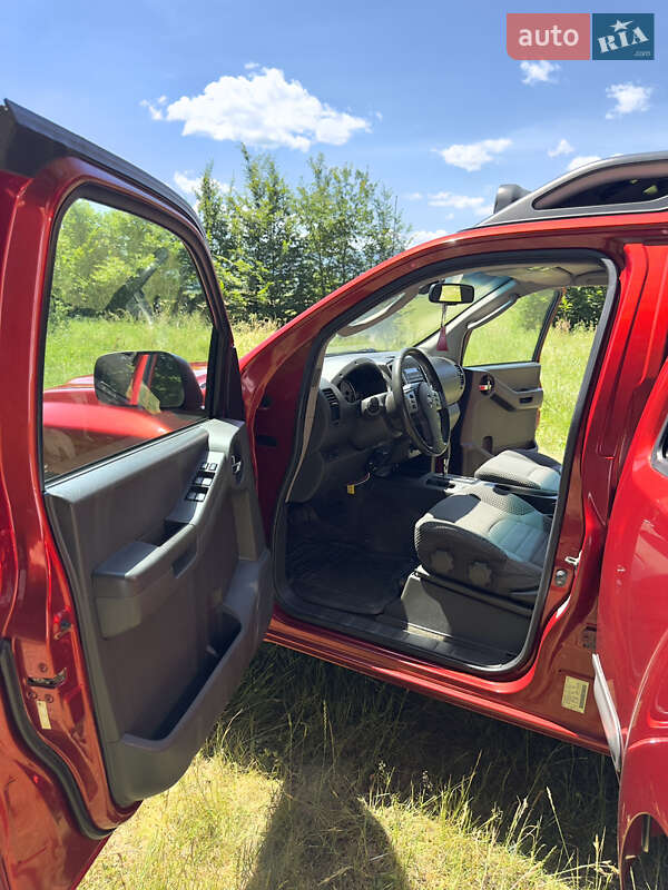 Позашляховик / Кросовер Nissan Xterra 2012 в Косові