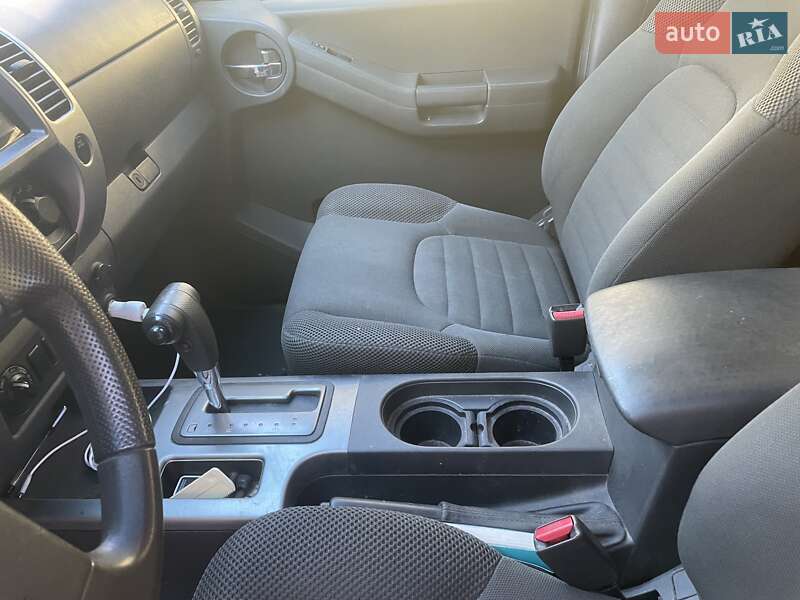 Позашляховик / Кросовер Nissan Xterra 2007 в Дніпрі фото 17 Позашляховик / Кросовер Nissan Xterra 2007 в Дніпрі