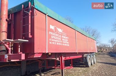 Зерновоз - полуприцеп Novatrail SKI 2003 в Виннице