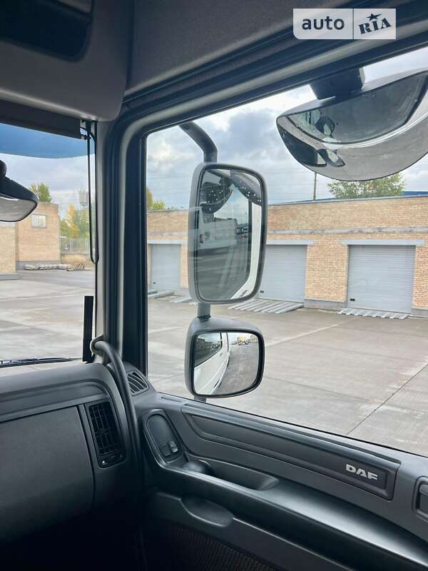 Цистерна напівпричіп NUOVA Ma.Na.Ro. 2010 в Києві