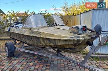 Лодка Обь 3 2015 в Каменском