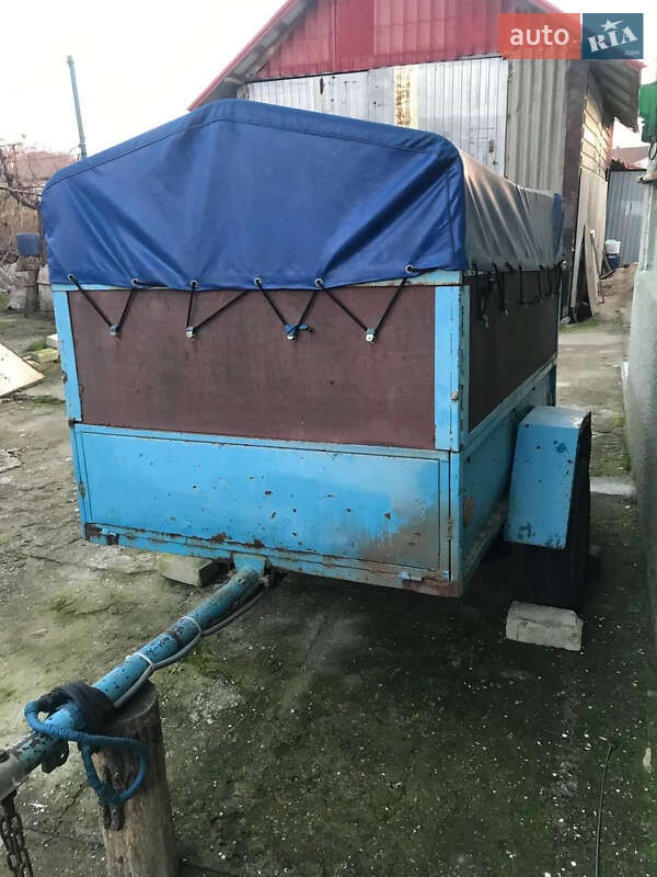 Бортовий напівпричіп ОДАЗ 8144 1993 в Усатове