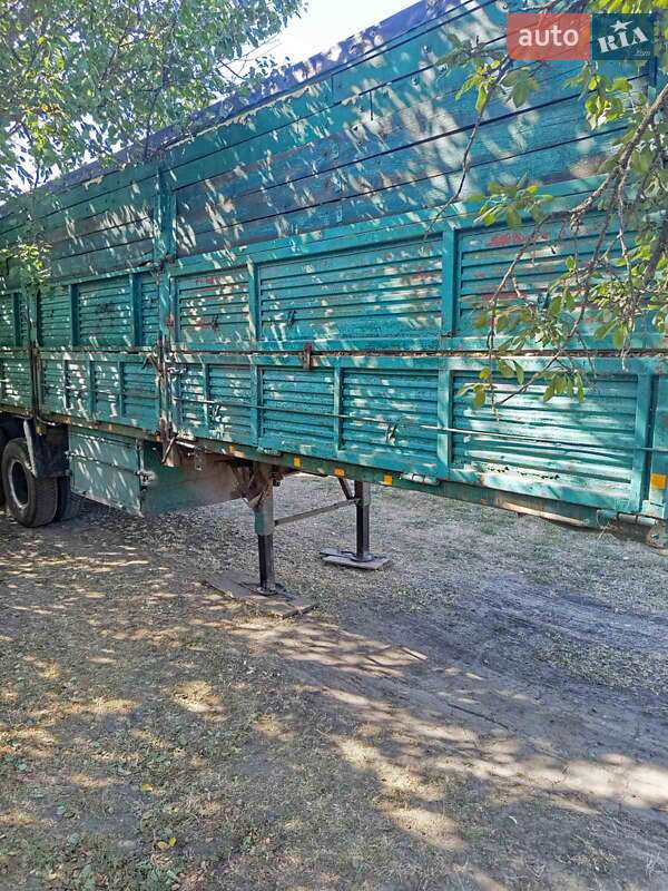Зерновоз - полуприцеп ОДАЗ 9370 1990 в Чернобае