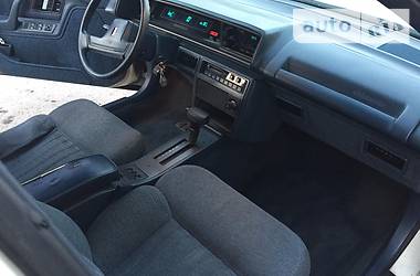 Седан Oldsmobile Cutlass 1993 в 