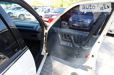 Седан Oldsmobile Cutlass 1993 в 