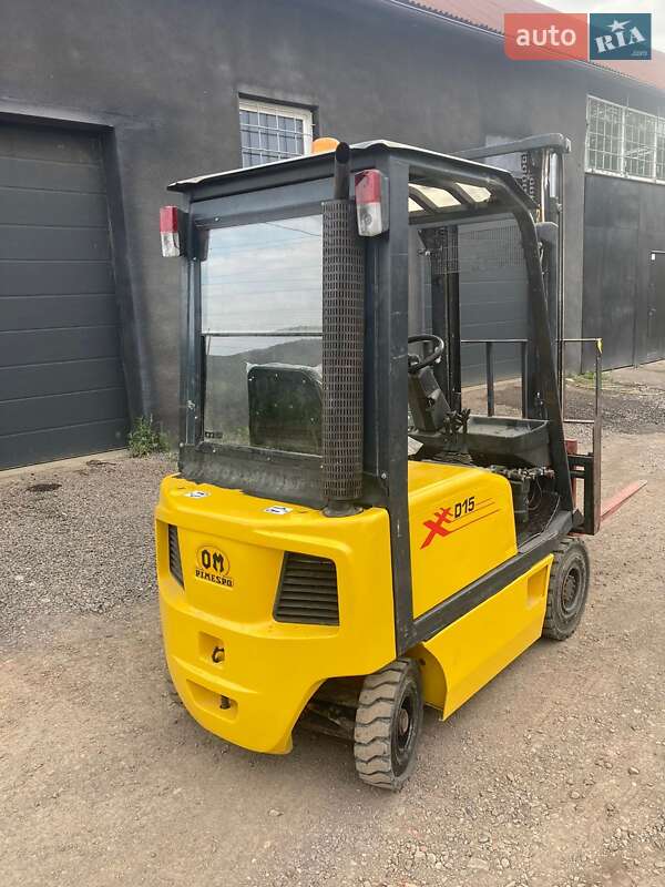 Вилочный погрузчик OM-Fiat EU3 2007 в Ужгороде фото 10 Вилочный погрузчик OM-Fiat EU3 2007 в Ужгороде