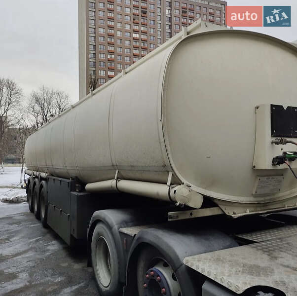 Цистерна полуприцеп OMT 3SCO1 2003 в Иванкове