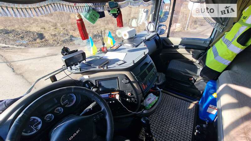 Цистерна напівпричіп OMT 3SCO1 2004 в Хмельницькому