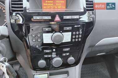 Минивэн Opel 1.8 Liter 2012 в 