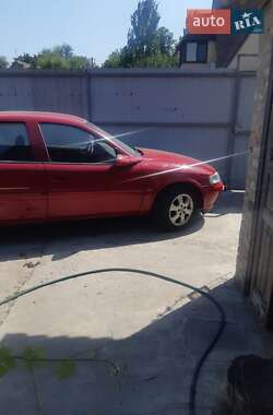 Хетчбек Opel 1.8 Liter 2001 в Запоріжжі
