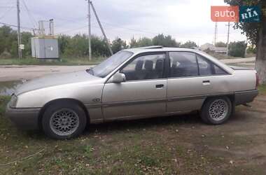Седан Opel 1.8 Liter 1988 в Ужгороді