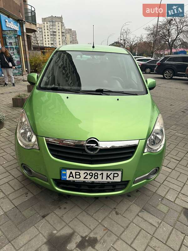 Хэтчбек Opel Agila 2008 в Киеве
