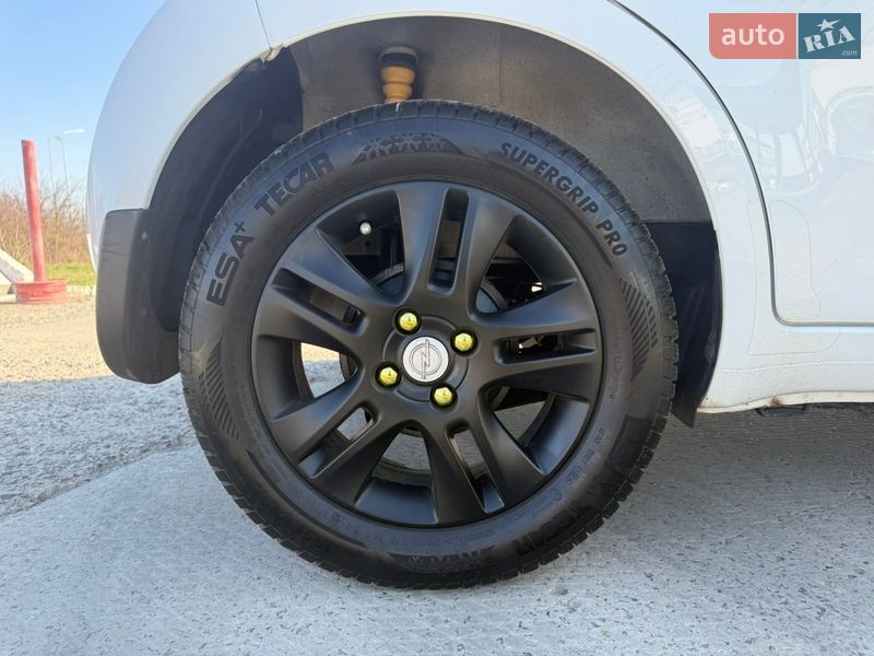 Хэтчбек Opel Agila 2011 в Ужгороде