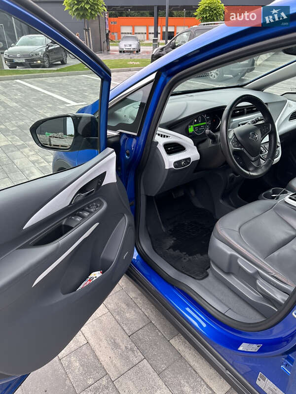 Хэтчбек Opel Ampera-e 2017 в Луцке