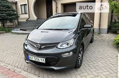 Хэтчбек Opel Ampera-e 2017 в Киеве