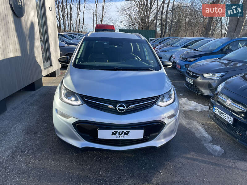 Хэтчбек Opel Ampera-e 2017 в 