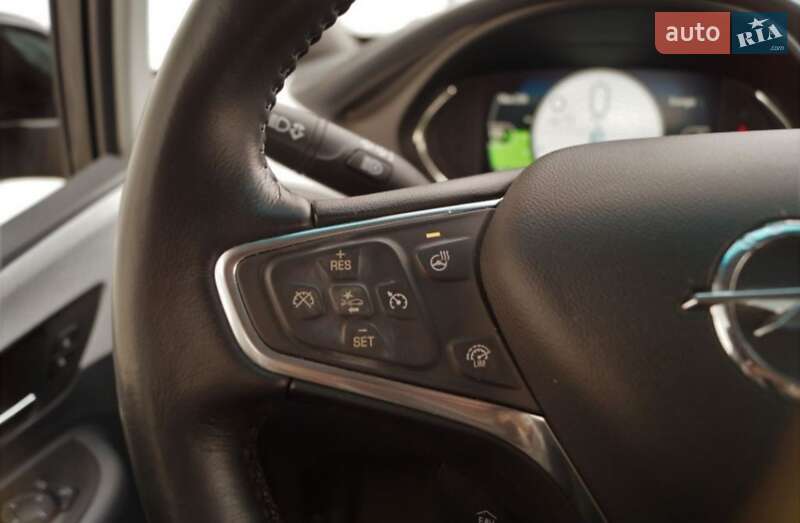 Хетчбек Opel Ampera-e 2018 в Львові