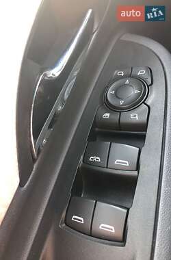 Хэтчбек Opel Ampera-e 2019 в Киеве фото 10 Хэтчбек Opel Ampera-e 2019 в Киеве
