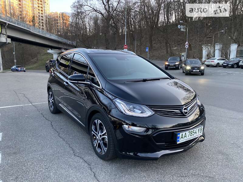 Хетчбек Opel Ampera-e 2019 в Києві