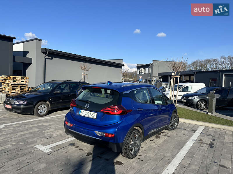 Хэтчбек Opel Ampera-e 2017 в Луцке