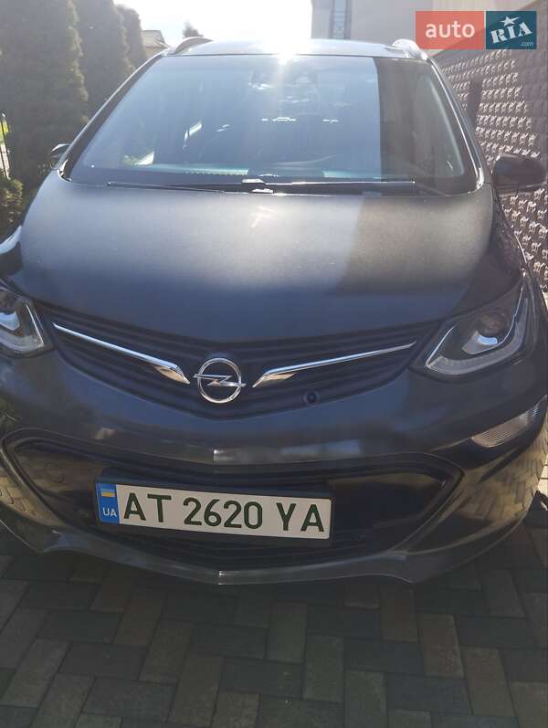 Хэтчбек Opel Ampera-e 2018 в Ивано-Франковске