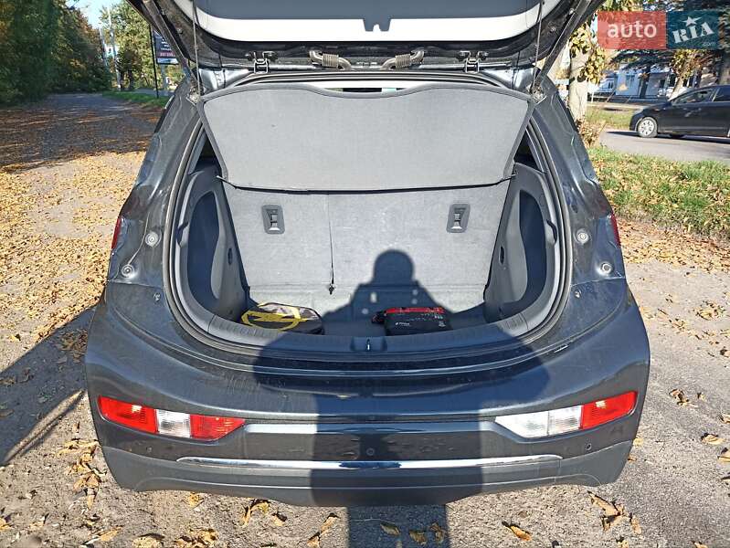 Хетчбек Opel Ampera-e 2017 в Бродах